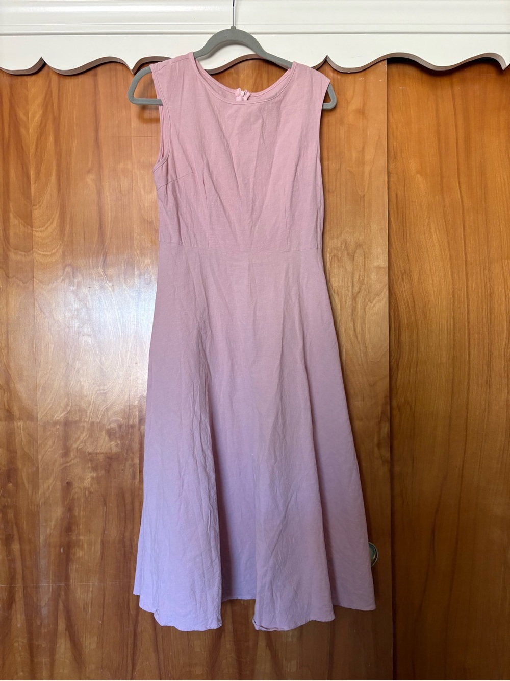 Emery rose 100% cotton Sleeveless Midi Dress in Soft Pink
